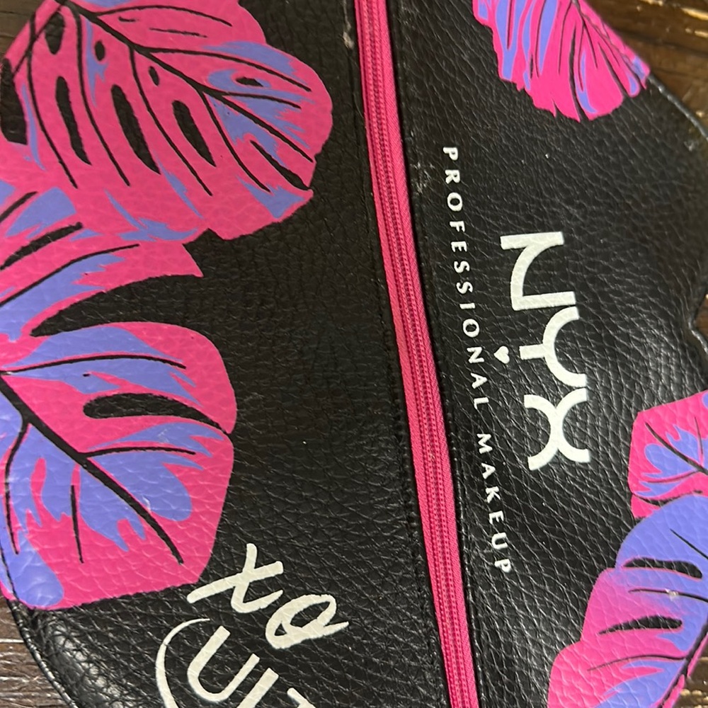 Makeup bag
